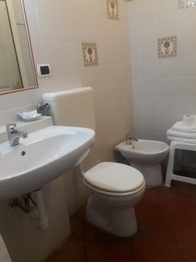 Agriturismo Terre Di Mare Bordighera Vallecrosia Kültér fotó